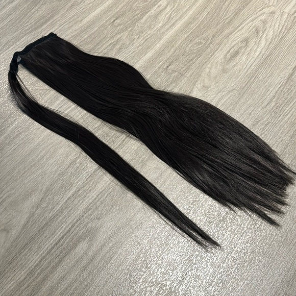 22” inch Straight Hair Ponytail Extension #2 - Picture 6 of 7